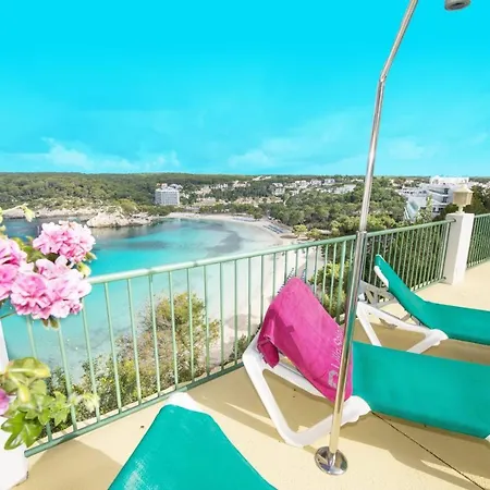 Cala Galdana Sleeps 8 Pool Wifi Villa *